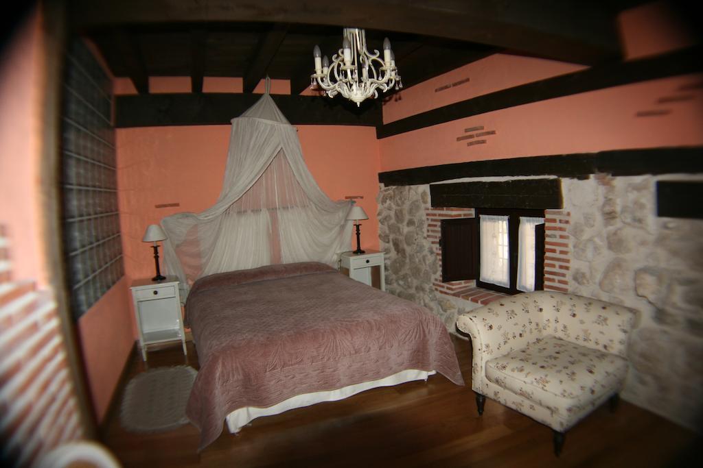 La Sinagoga Penaranda de Duero Quarto foto